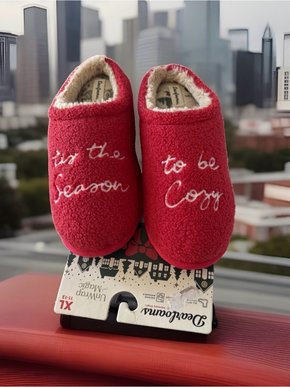 Dearfoams Women's Holiday Clog Slippers Red XL 11-12 Tis The Season Cozy NWT
